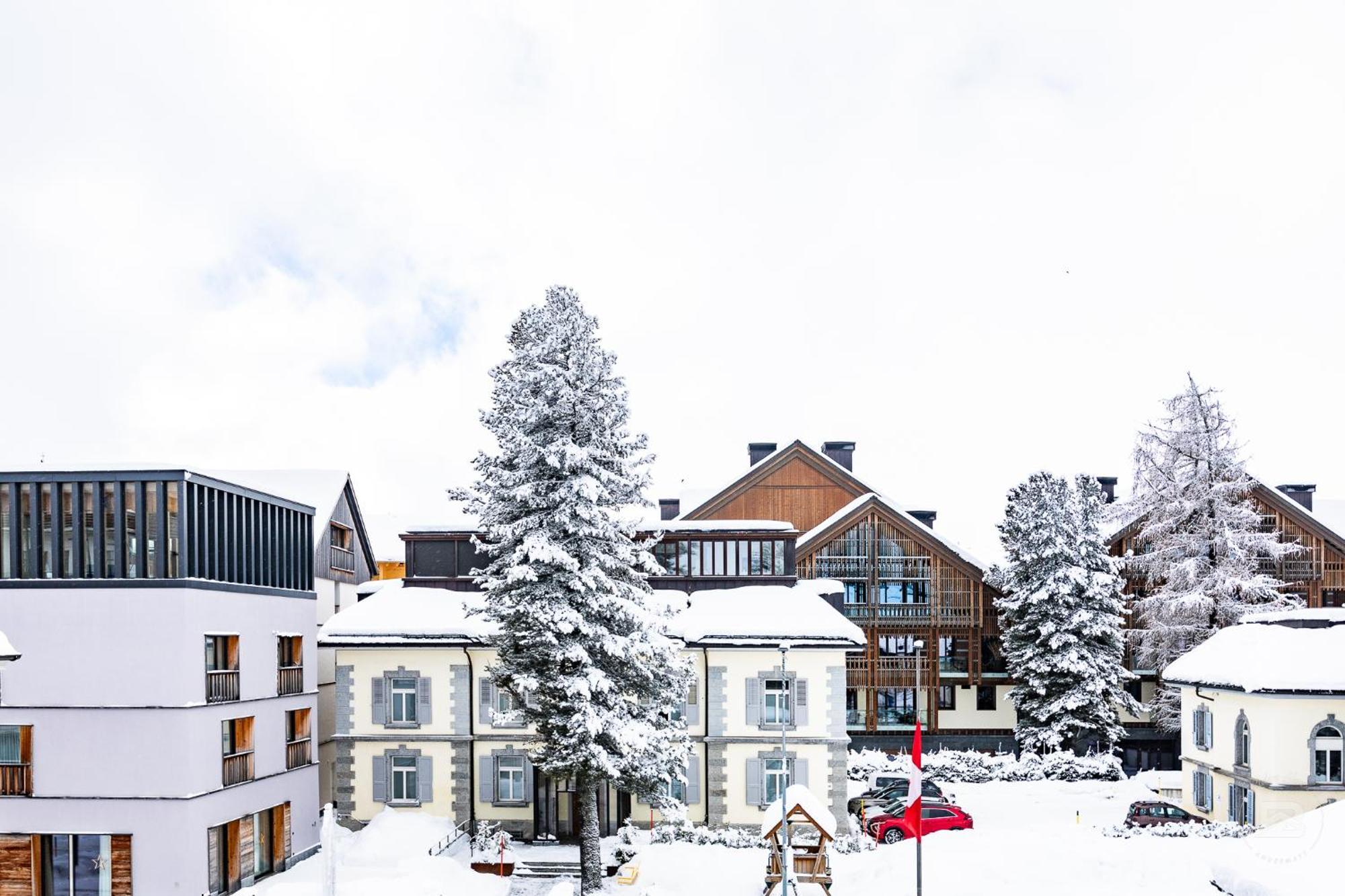 Hotel Bergidyll - Riders Haven Self Check-In Hotel Андермат Екстериор снимка